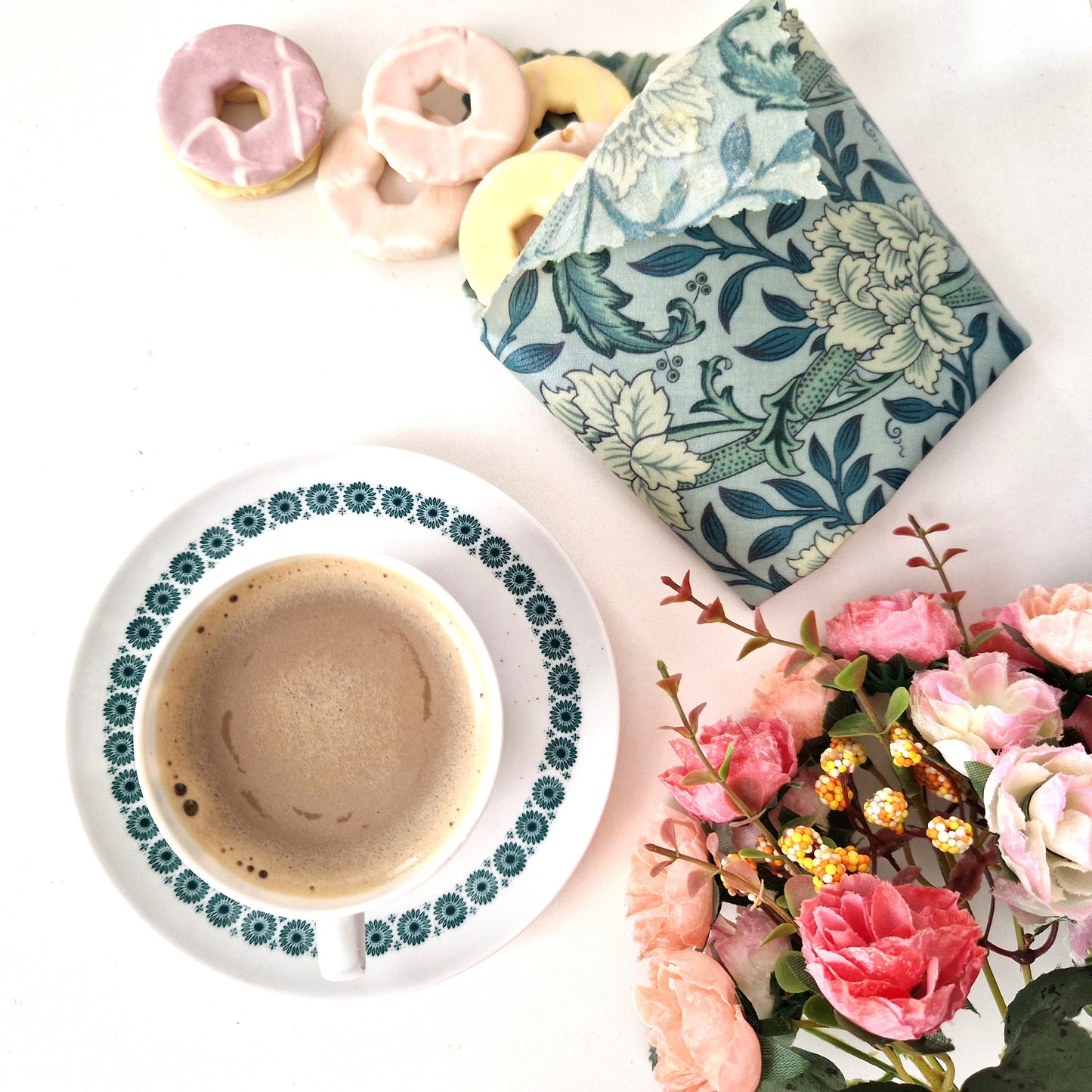 *British Beeswax Set of 3 Handmade Beeswax Wraps | William Morris Hammersmith