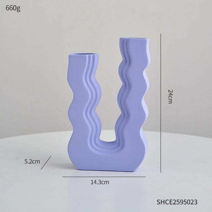 Wavy Wonder Vase