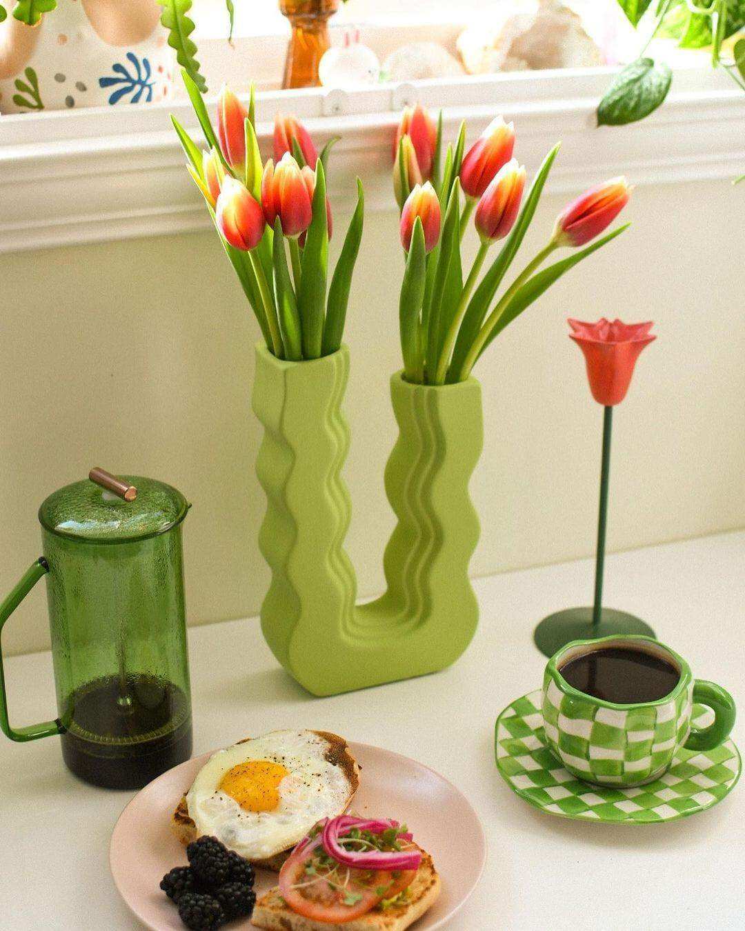 Wavy Wonder Vase