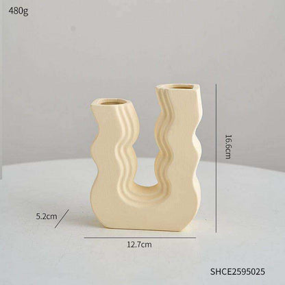 Wavy Wonder Vase